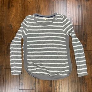 Cupio Blush Striped Long Sleeve Stretch Gray White Striped Casual Top Women's M.